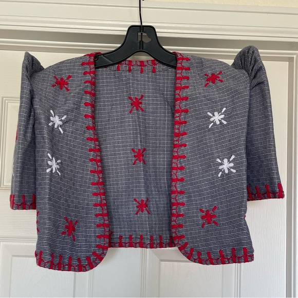 Filipiniana Handwoven Bolero Gray Red - Picture 2 of 6